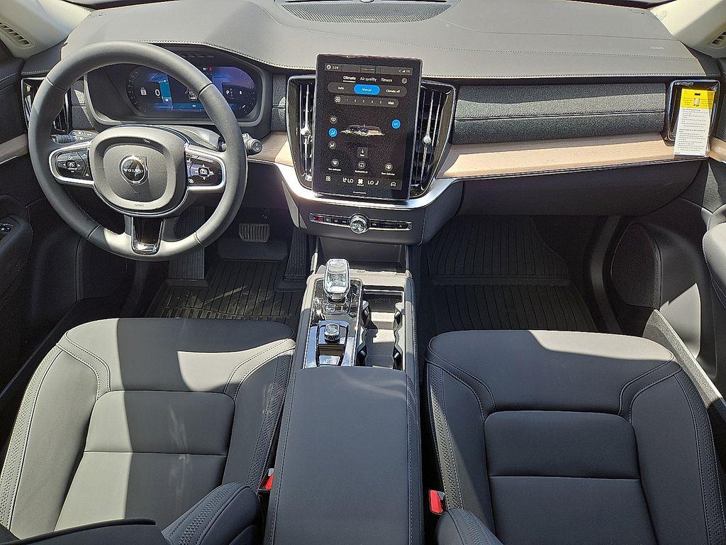 صورة مصغرة 13 لـ 2026 Volvo XC90 PLUS, B6 AWD GAS (MILD HYBRID), GASOLINE, BRI