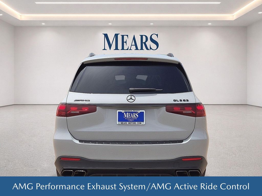 2025 Mercedes-BENZ AMG GLS 63 BASE photo 5