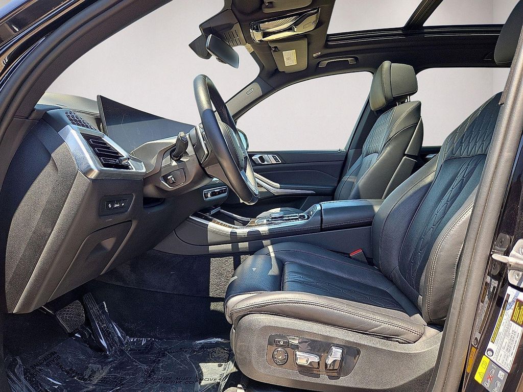 2025 BMW X5 PHEV XDRIVE50E — миниатюра 25