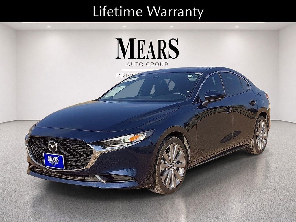 New 2026 Mazda Mazda3 FWD w/Preferred Package