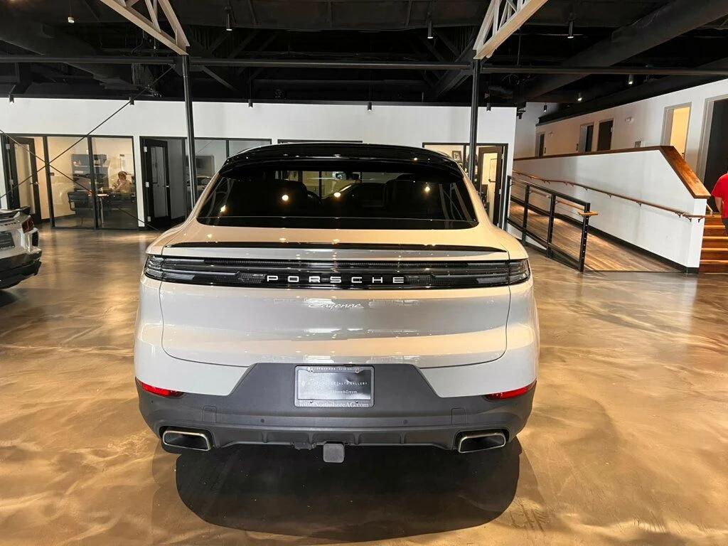 PORSCHE CAYENNE - 4