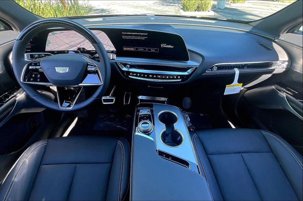 صورة مصغرة 7 لـ 2027 Cadillac LYRIQ PREMIUM LUXURY