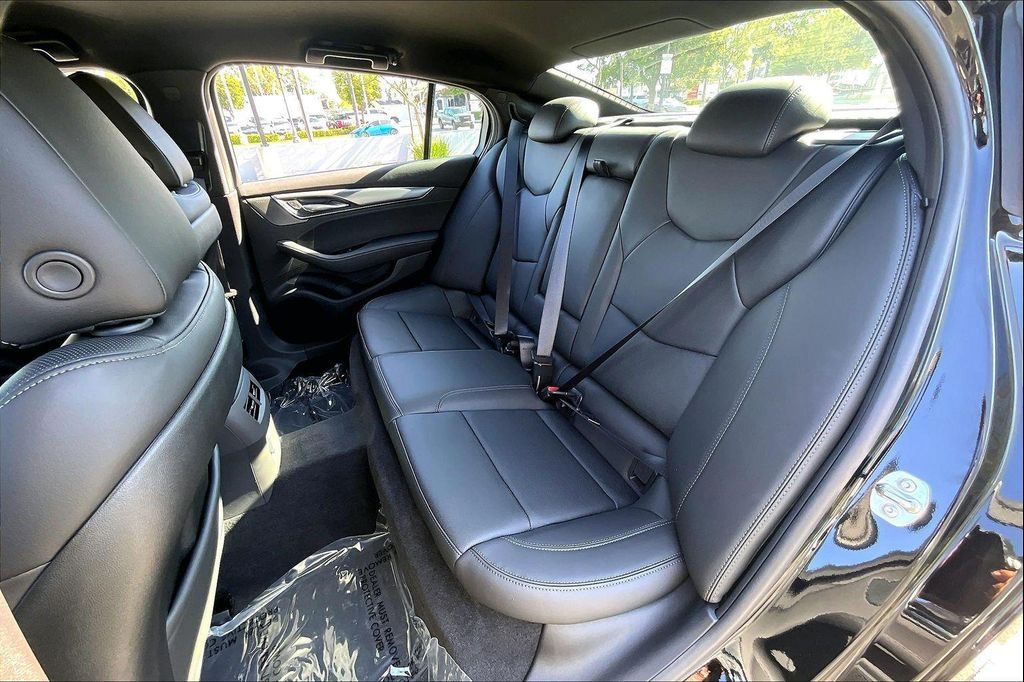 صورة مصغرة 17 لـ 2026 Cadillac CT5 PREMIUM LUXURY