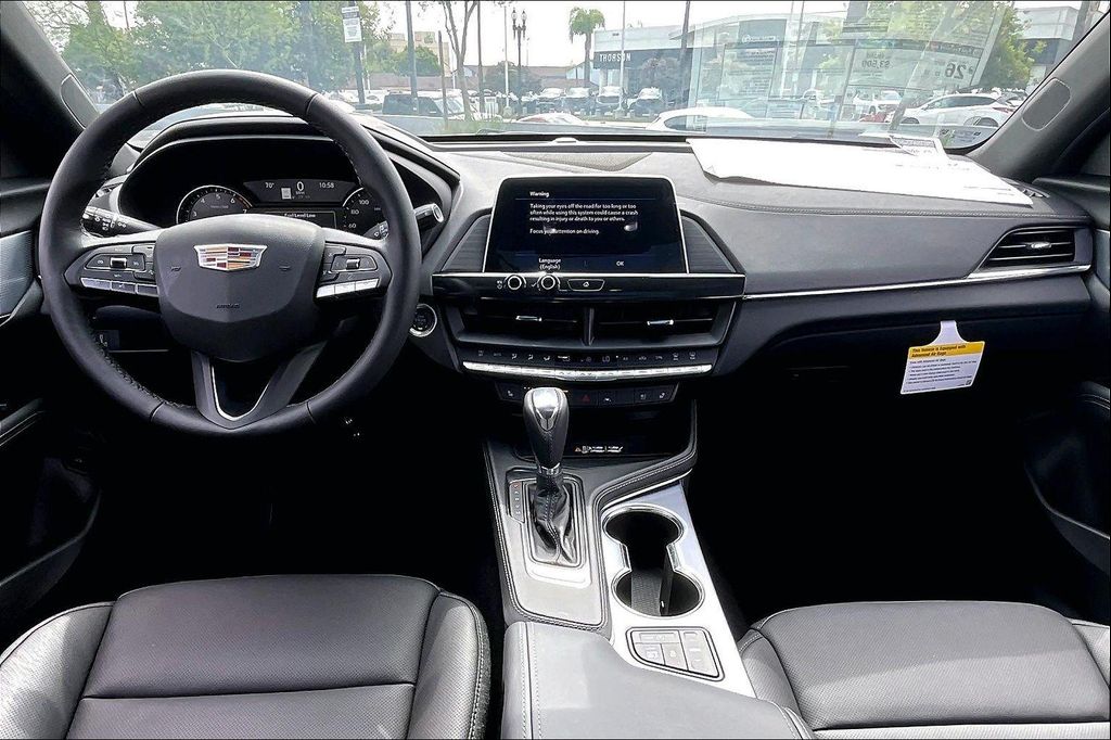 2026 Cadillac CT4 PREMIUM LUXURY RWD — миниатюра 7