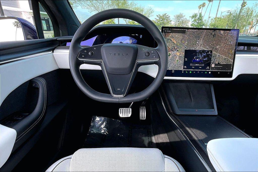 TESLA MODEL X PLAID TRI MOTOR ALL-WHEEL DRIVE - 7