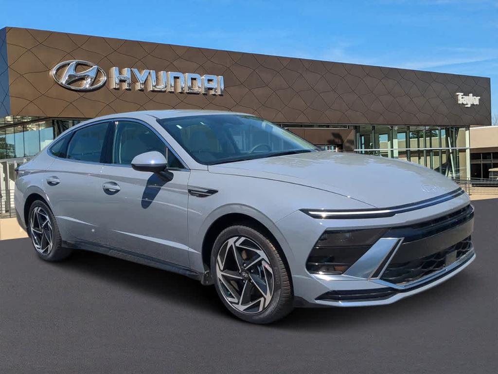 New 2026 Hyundai SONATA SEL Sport