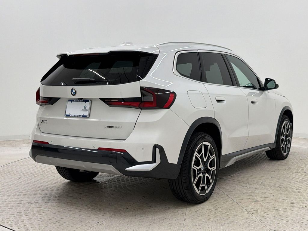 صورة 9 لـ 2026 BMW X1 XDRIVE28I
