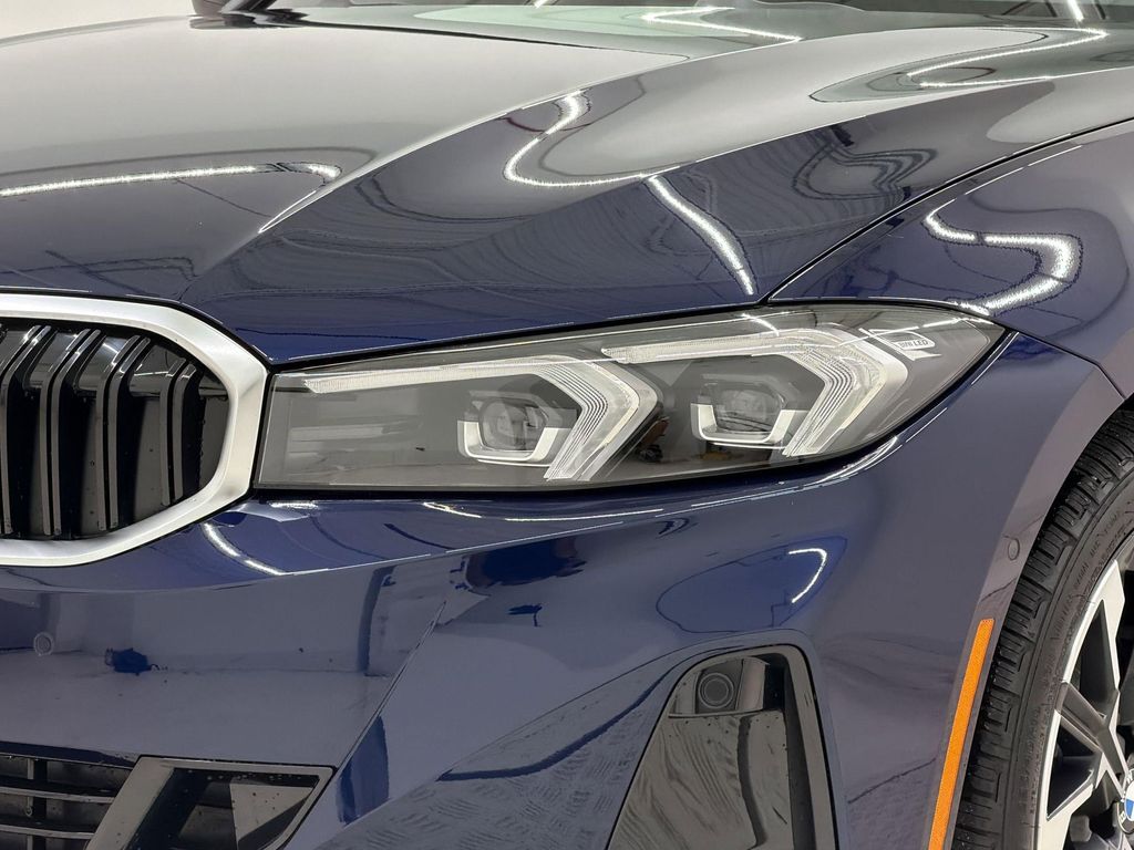 2026 BMW 330 330I 缩略图 11