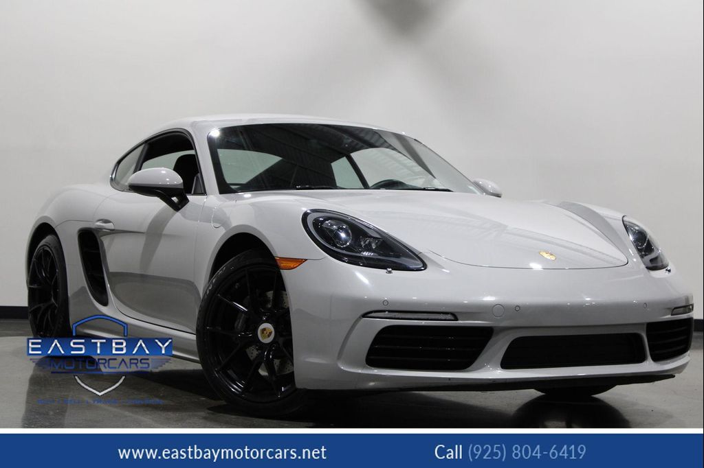 2019 Porsche 718 Cayman