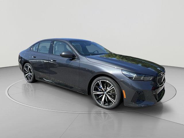 صورة 7 لـ 2027 BMW 540 I XDRIVE