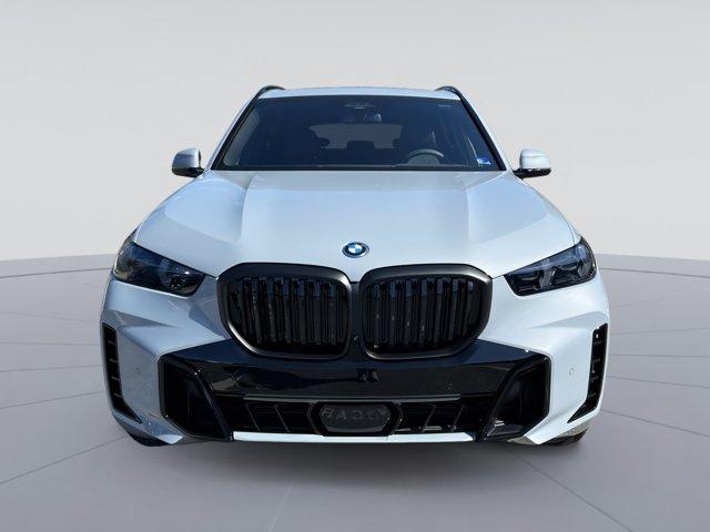 صورة 8 لـ 2026 BMW X5 PHEV XDRIVE50E