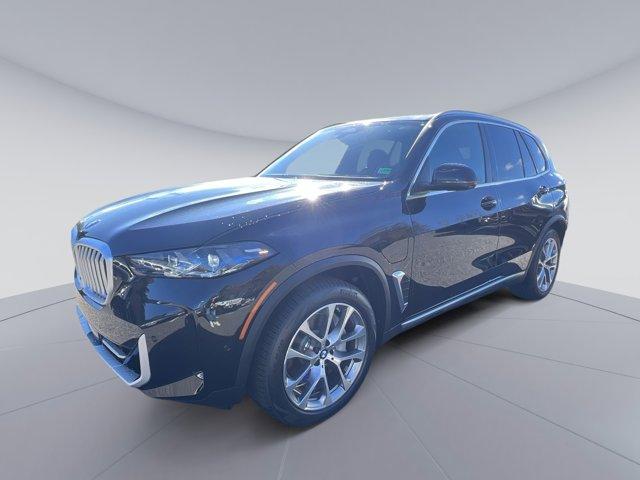 New 2026 BMW X5 PHEV xDrive50e