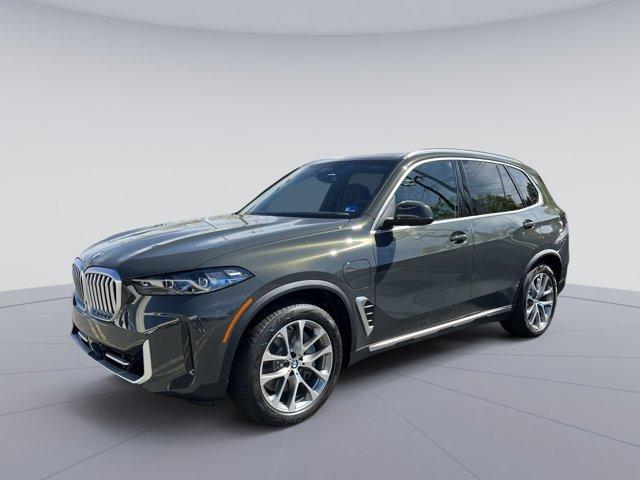 New 2026 BMW X5 PHEV xDrive50e