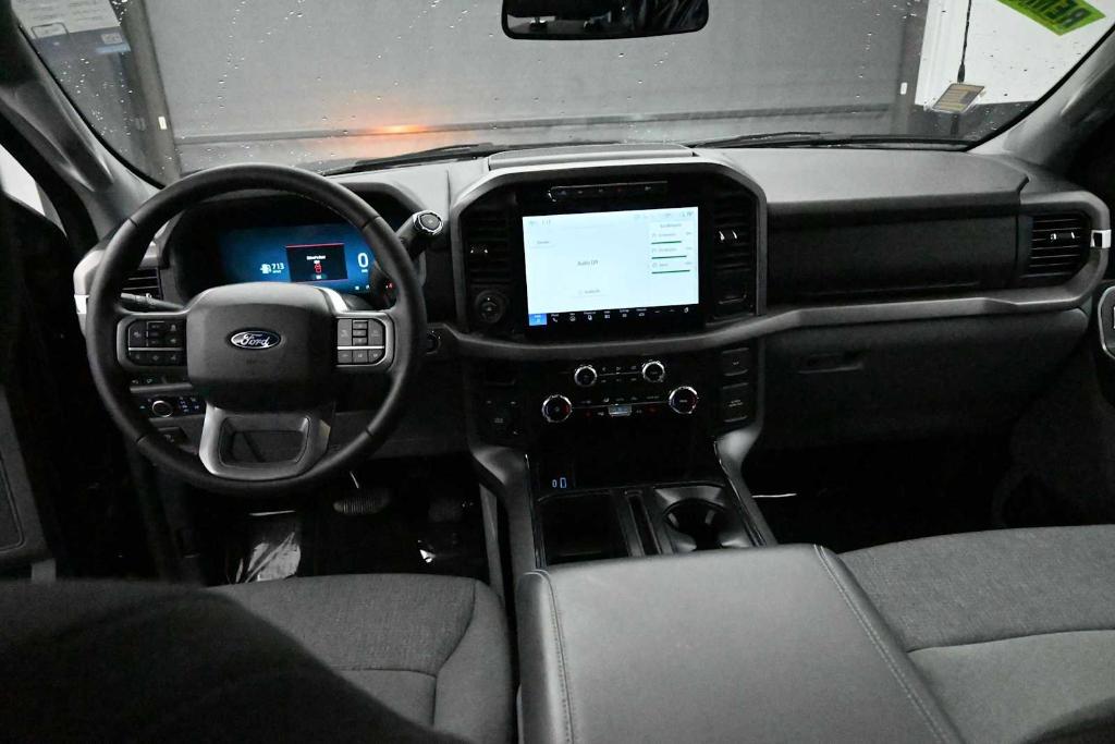 2024 FORD F-150 XLT — миниатюра 17