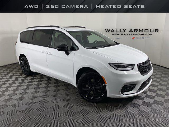 New 2026 Chrysler Pacifica Limited