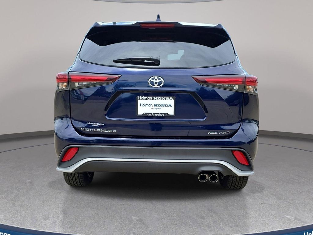 2025 Toyota HIGHLANDER XSE — фото 7