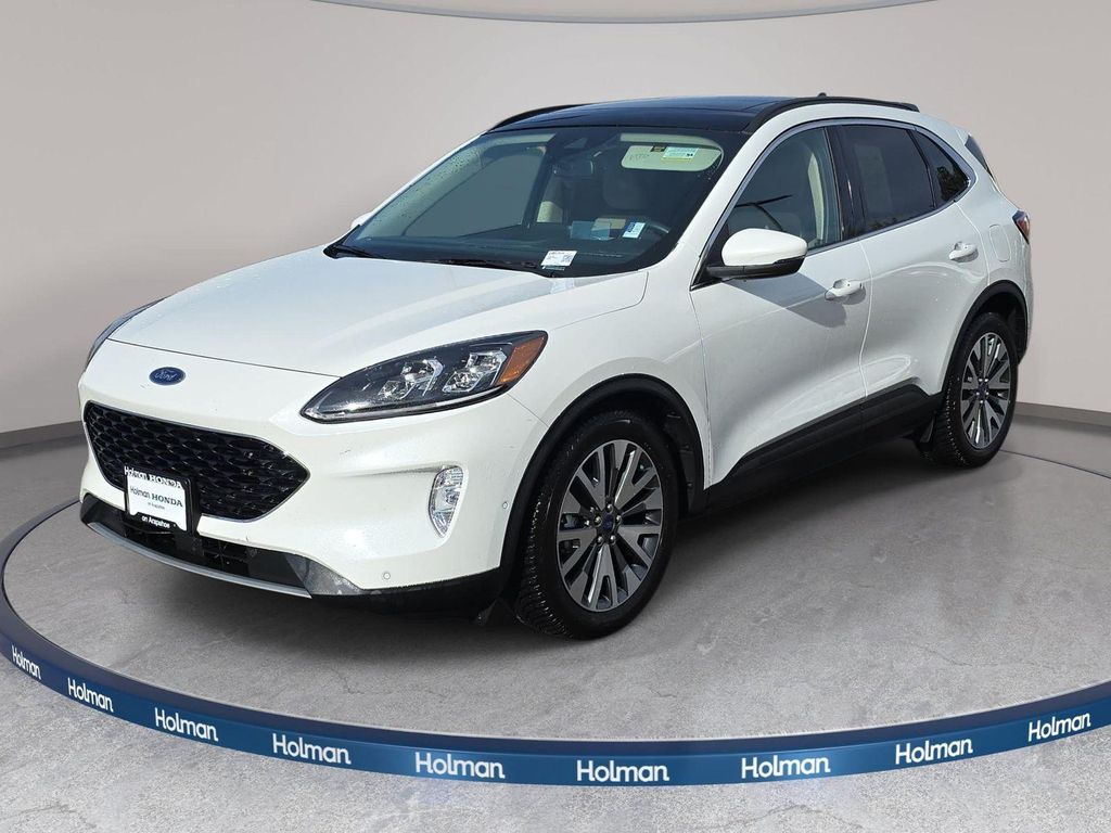 2020 Ford Escape Titanium