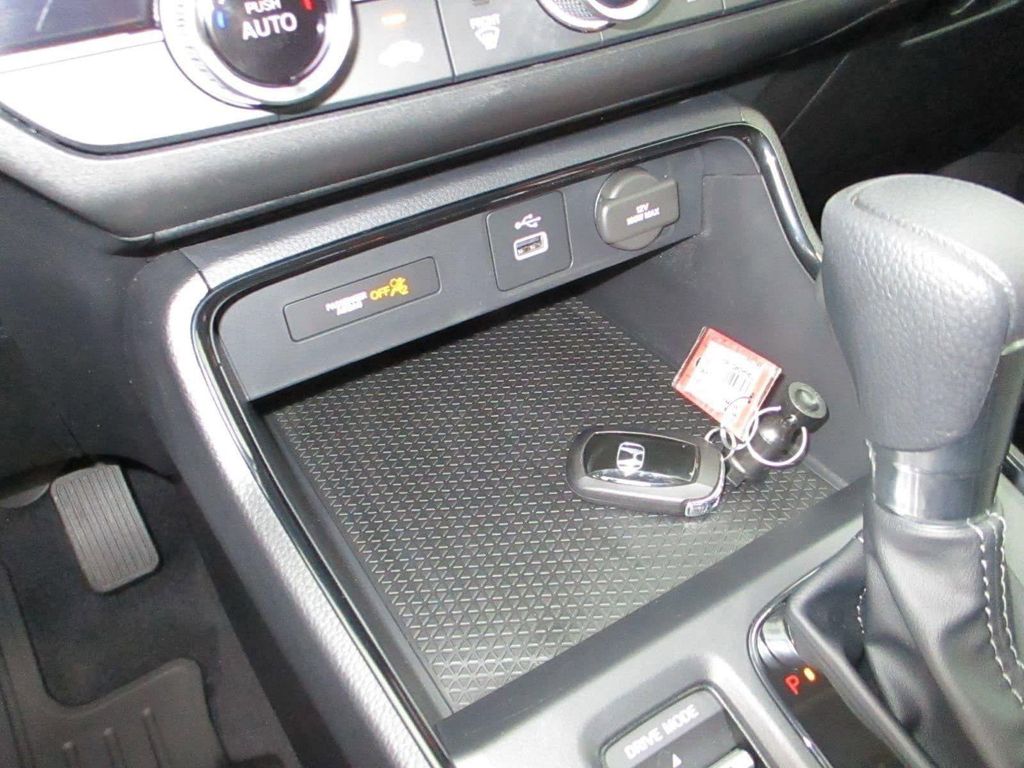 صورة مصغرة 19 لـ 2026 Honda CR-V LX AWD