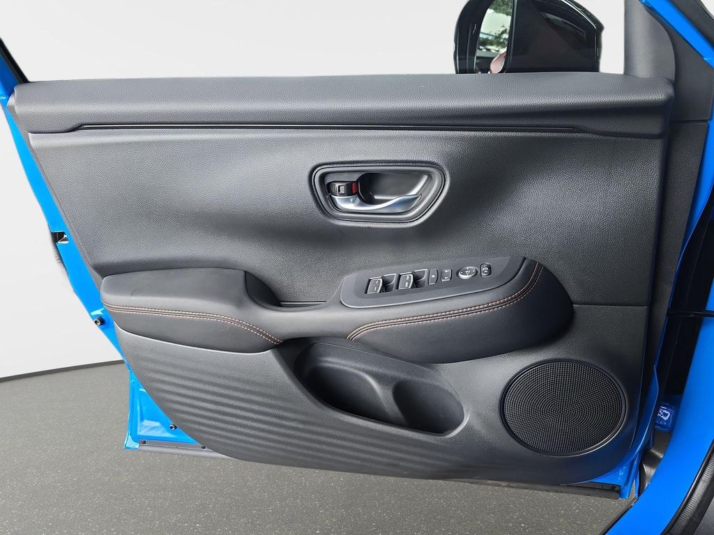 صورة مصغرة 24 لـ 2027 Honda HR-V SPORT