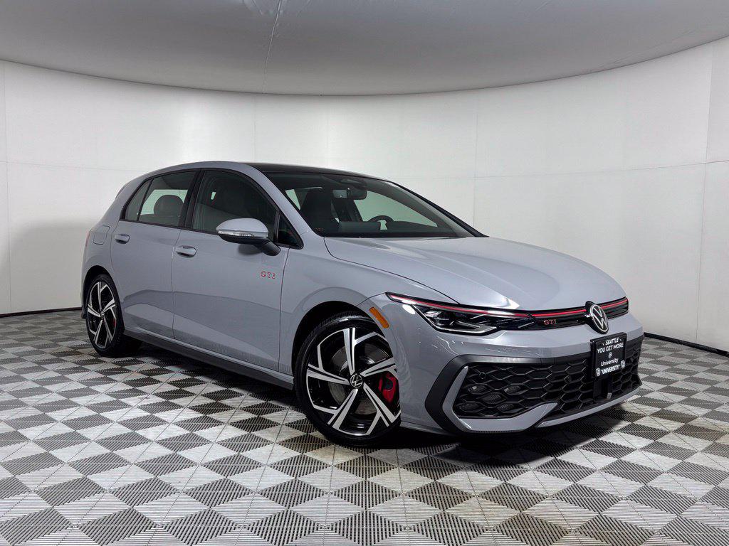 New 2026 Volkswagen Golf GTI 2.0T SE DSG