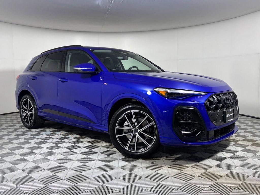 New 2026 Audi Q5 2.0T Prestige