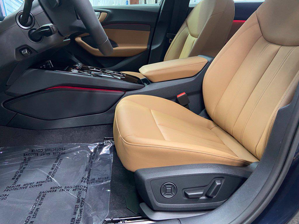 صورة 4 لـ 2026 AUDI A5 PREMIUM PLUS TFSI QUATTRO S TRONIC