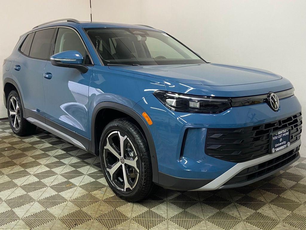 New 2026 Volkswagen Tiguan 2.0T SE 4MOTION