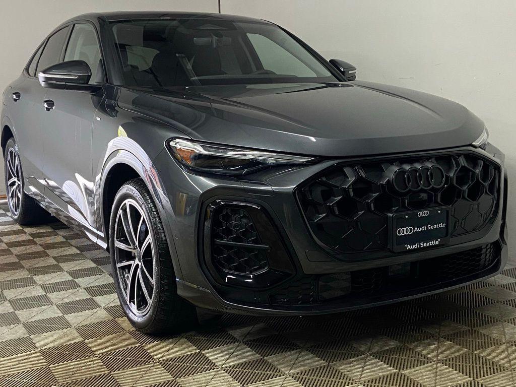 New 2026 Audi Q5 2.0T Prestige