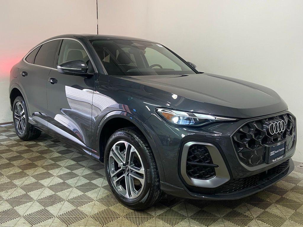 New 2025 Audi Q5 Sportback Premium TFSI quattro S tronic