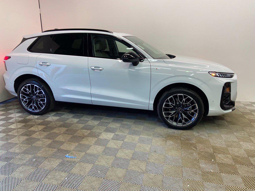 New 2026 Audi Q3 S line