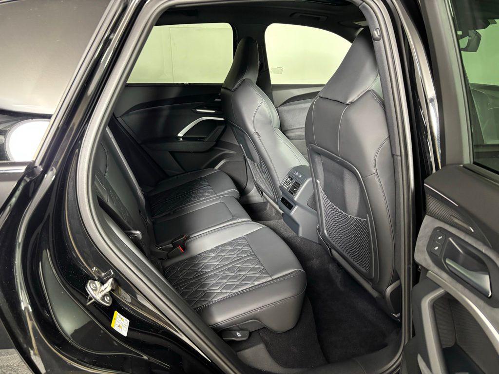 2026 AUDI SQ5 3.0T PREMIUM PLUS — миниатюра 11
