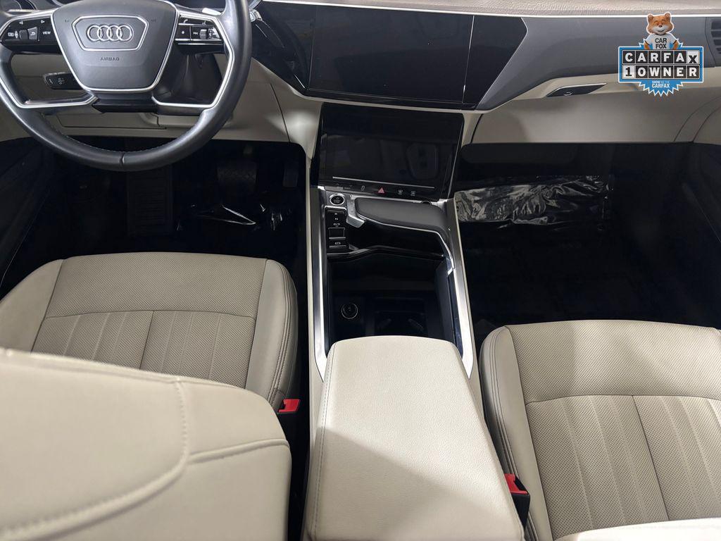 صورة مصغرة 22 لـ 2024 AUDI Q8 E-TRON PREMIUM PLUS