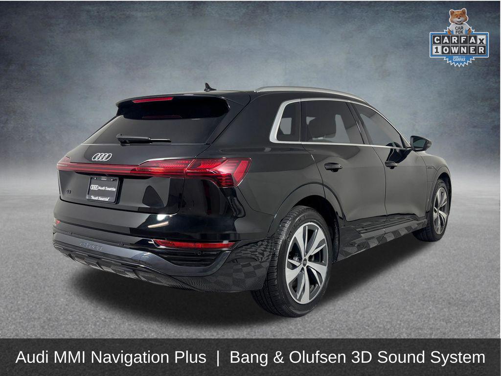 صورة 10 لـ 2024 AUDI Q8 E-TRON PREMIUM PLUS