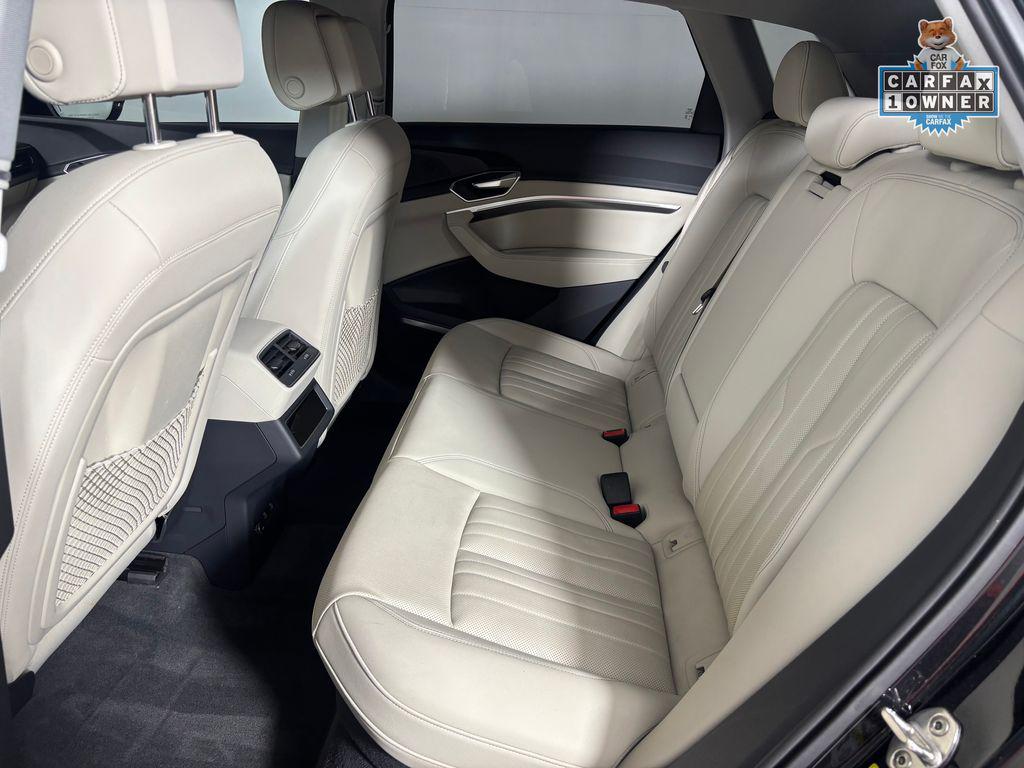 صورة مصغرة 29 لـ 2024 AUDI Q8 E-TRON PREMIUM PLUS