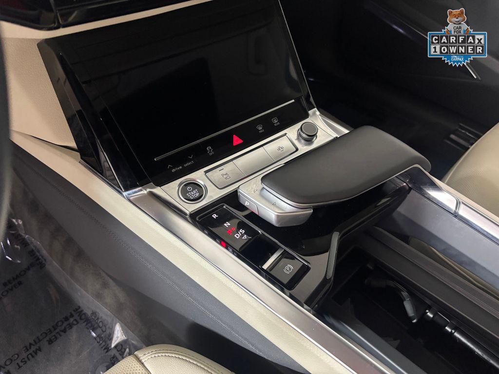 صورة مصغرة 28 لـ 2024 AUDI Q8 E-TRON PREMIUM PLUS