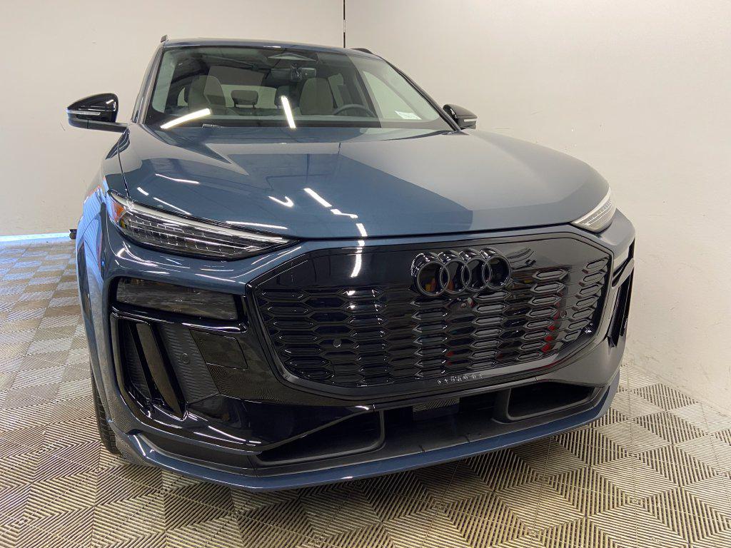 New 2027 Audi Q6 e-tron Prestige