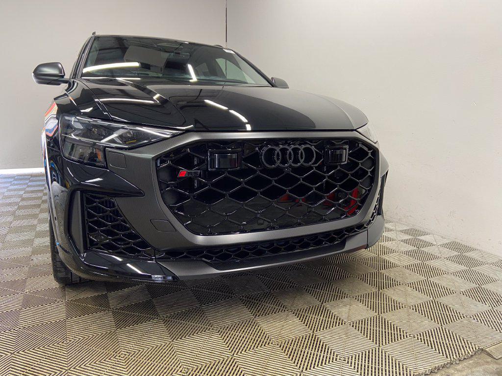 New 2027 Audi RS Q8 4.0T
