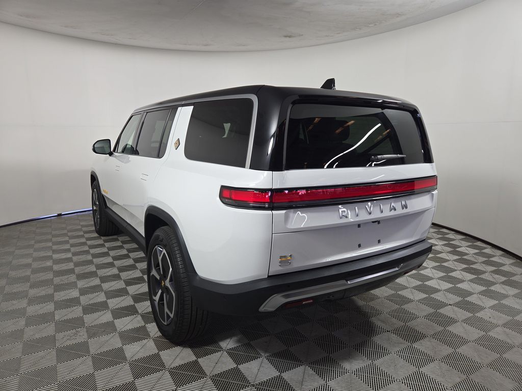 2024 Rivian R1S ADVENTURE QUAD MOTOR LARGE PACK — фото 3