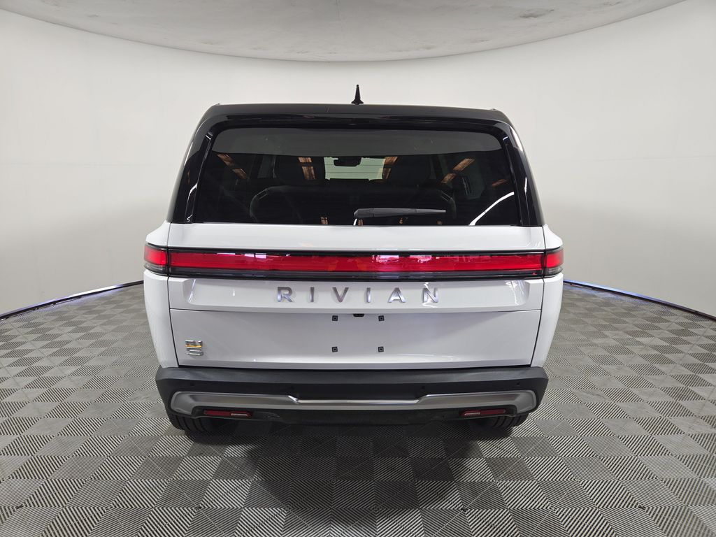 2024 Rivian R1S ADVENTURE QUAD MOTOR LARGE PACK — фото 4