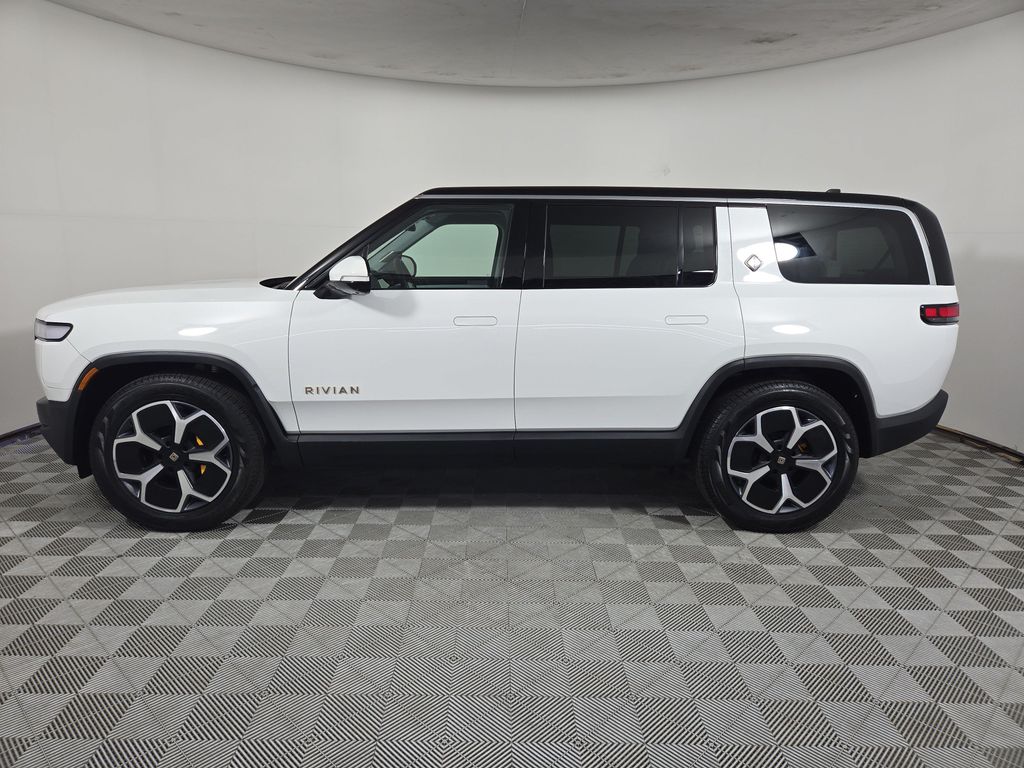 2024 Rivian R1S ADVENTURE QUAD MOTOR LARGE PACK — фото 2