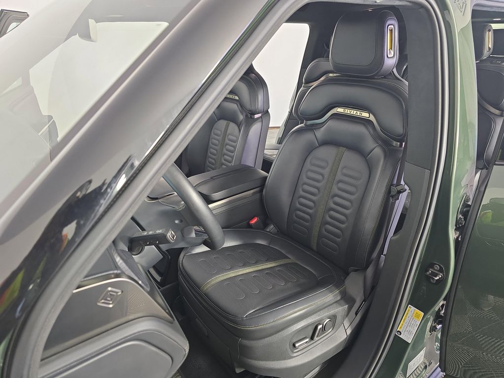 2024 Rivian R1S ADVENTURE QUAD MOTOR LARGE PACK — миниатюра 20