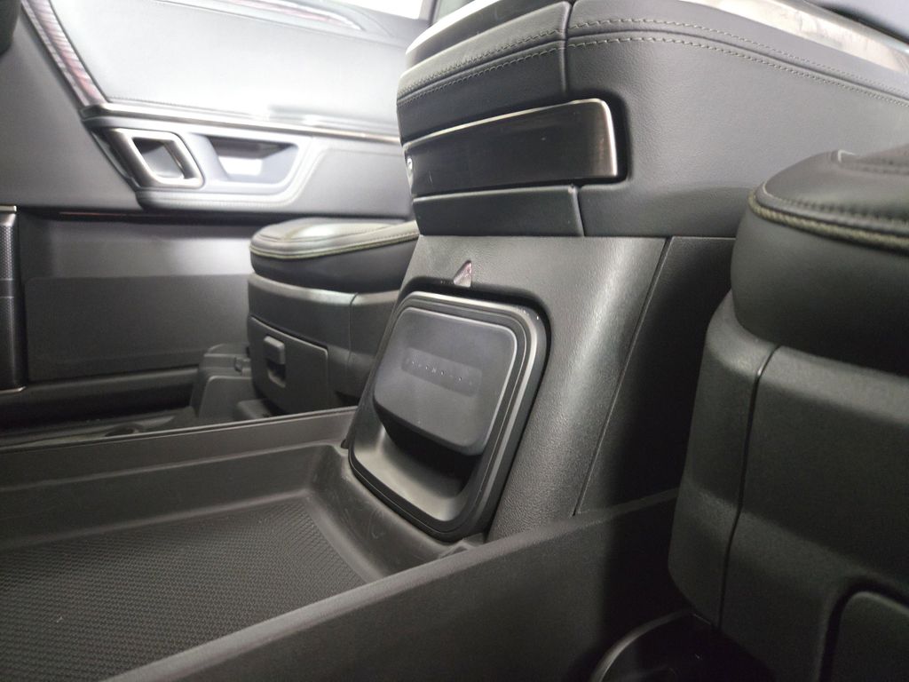 صورة مصغرة 31 لـ 2024 Rivian R1T ADVENTURE PACKAGE