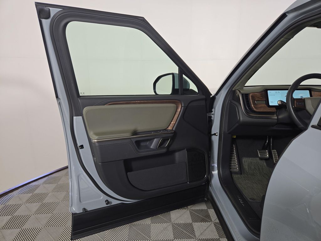 2024 Rivian R1T ADVENTURE PACKAGE — миниатюра 16