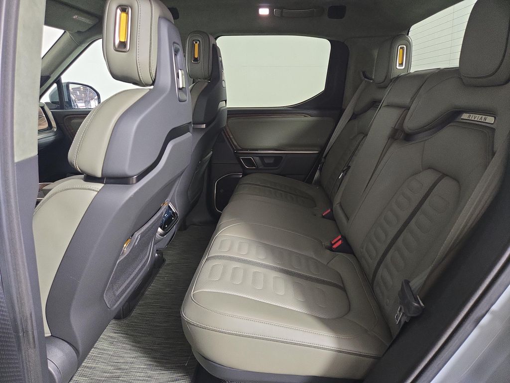 2024 Rivian R1T ADVENTURE PACKAGE — миниатюра 21