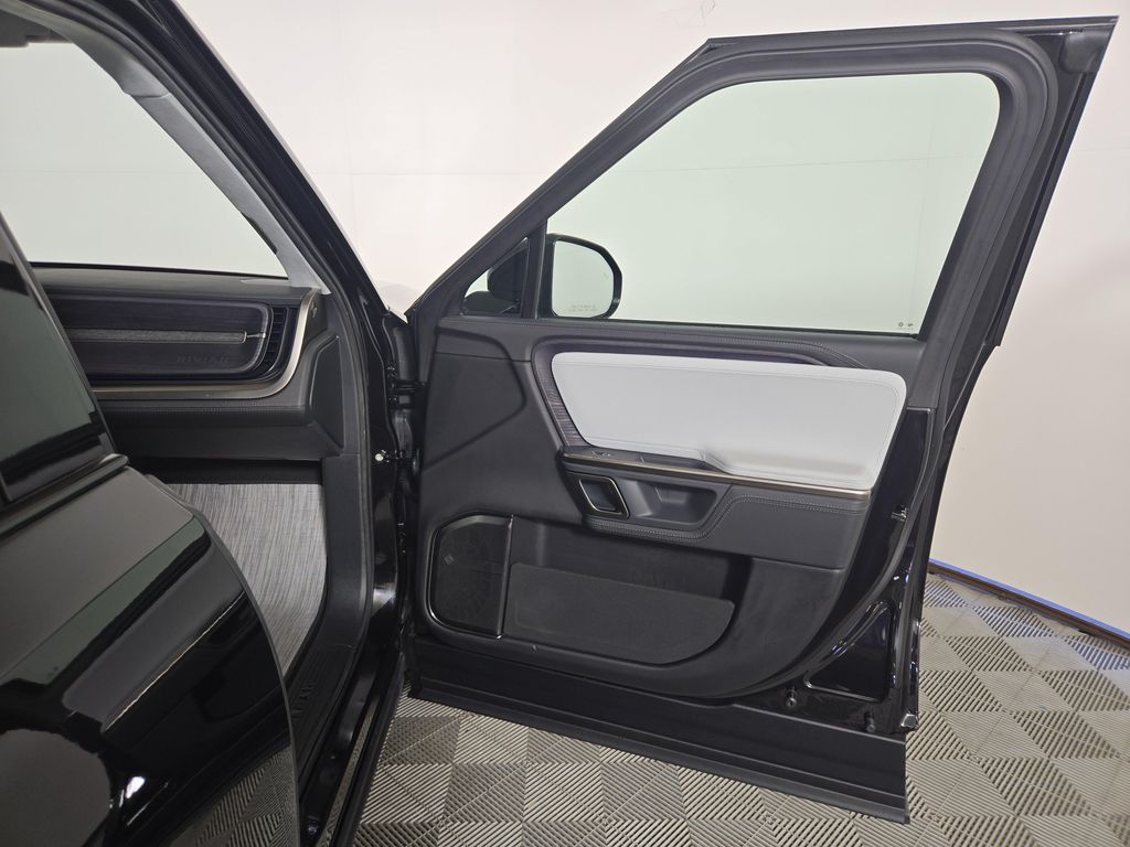 صورة مصغرة 18 لـ 2024 Rivian R1S ADVENTURE QUAD MOTOR LARGE PACK