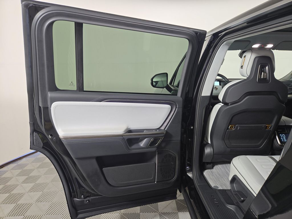 صورة مصغرة 17 لـ 2024 Rivian R1S ADVENTURE QUAD MOTOR LARGE PACK