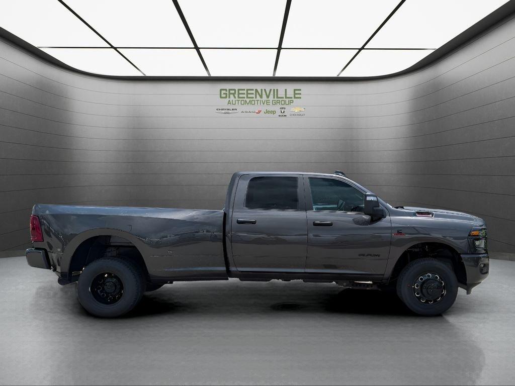 صورة مصغرة 27 لـ 2026 RAM 3500 BIG HORN