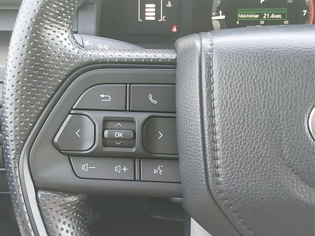 2025 Toyota TACOMA SR — миниатюра 27