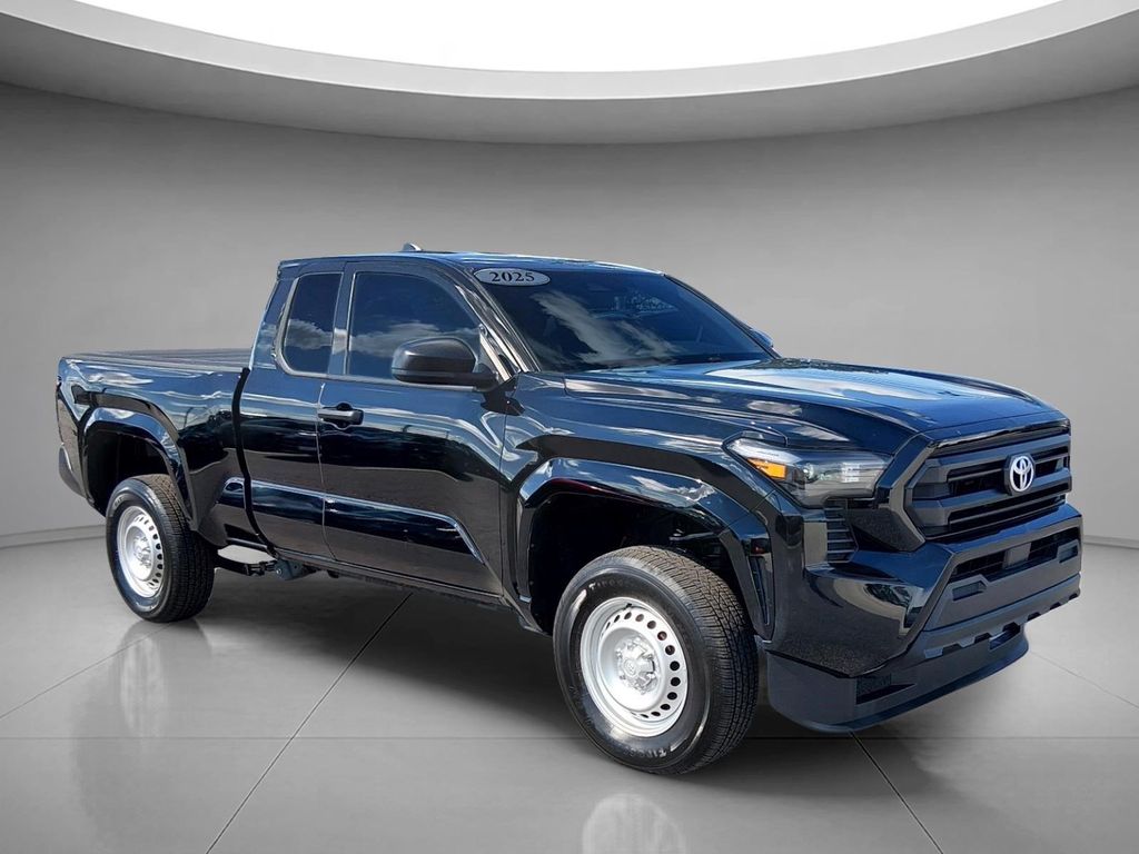 2025 Toyota TACOMA SR — фото 7