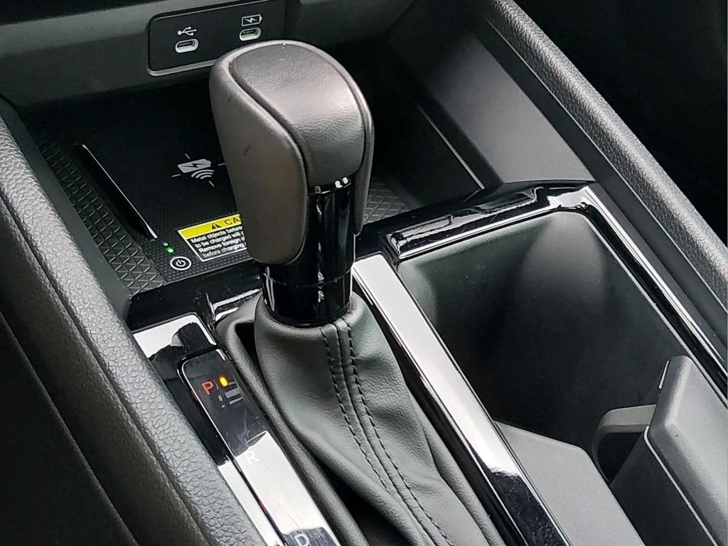 صورة مصغرة 28 لـ 2025 Honda ACCORD HYBRID SPORT